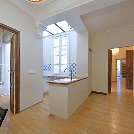 Superbe Appartement 95M2 Proche Arenes- Parking Offert Nîmes Kültér fotó