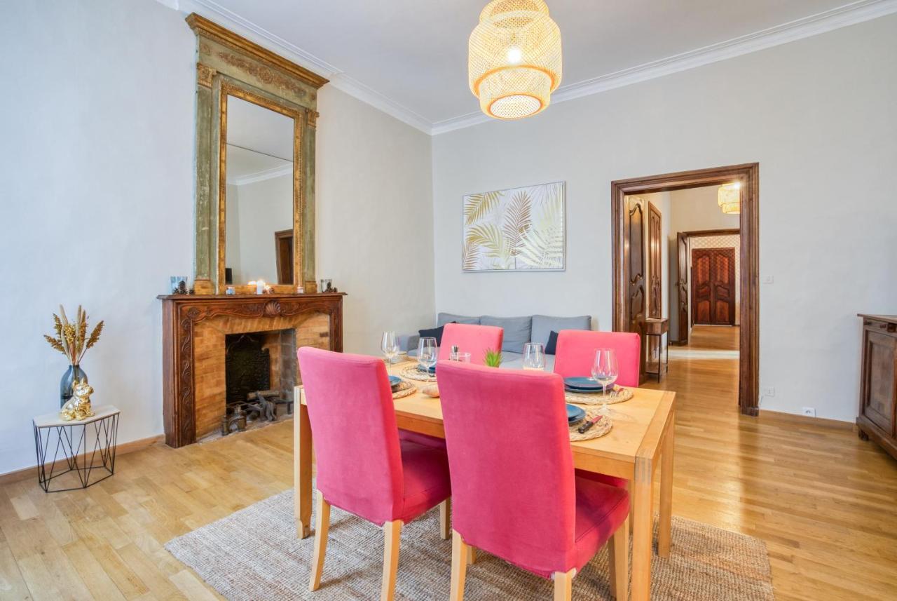 Superbe Appartement 95M2 Proche Arenes- Parking Offert Nîmes Kültér fotó