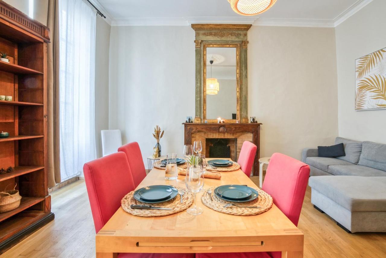 Superbe Appartement 95M2 Proche Arenes- Parking Offert Nîmes Kültér fotó