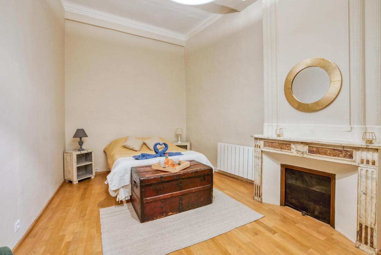 Superbe Appartement 95M2 Proche Arenes- Parking Offert Nîmes Kültér fotó