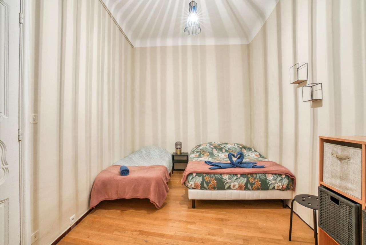 Superbe Appartement 95M2 Proche Arenes- Parking Offert Nîmes Kültér fotó