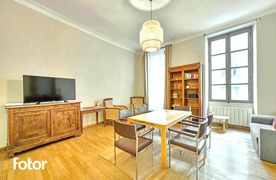 Superbe Appartement 95M2 Proche Arenes- Parking Offert Nîmes Kültér fotó